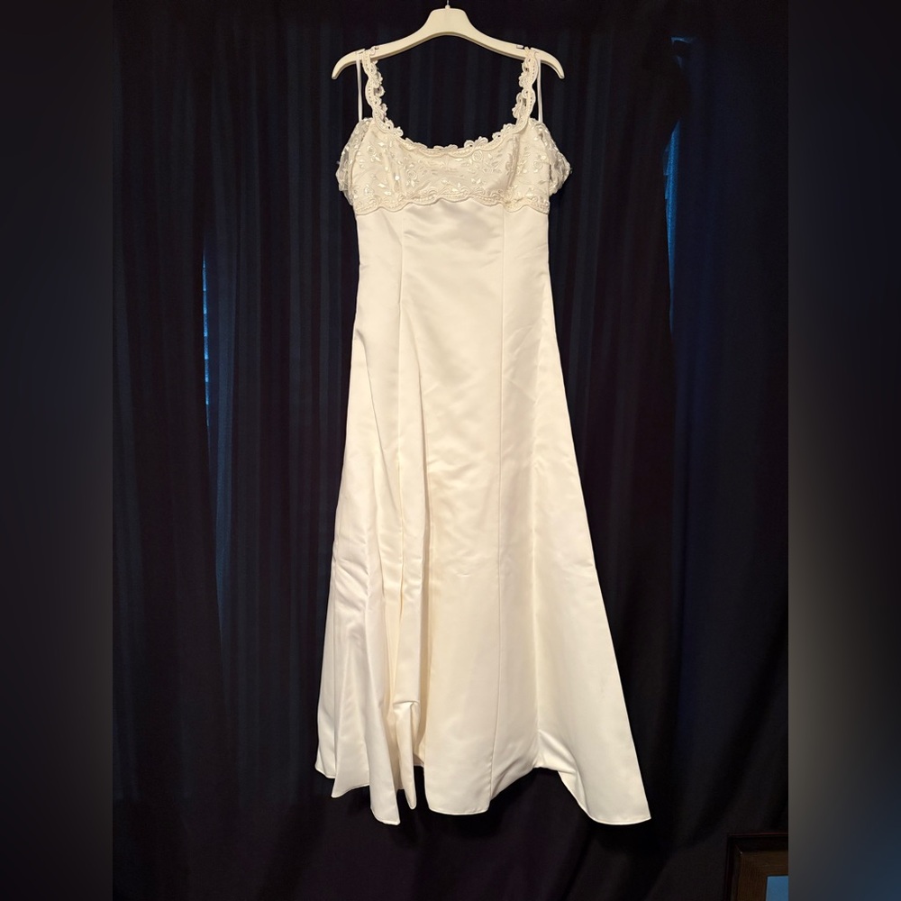 Jessica McClintock wedding dress